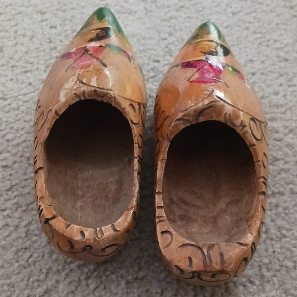Vintage Wooden Shoes - Picture 4 of 6